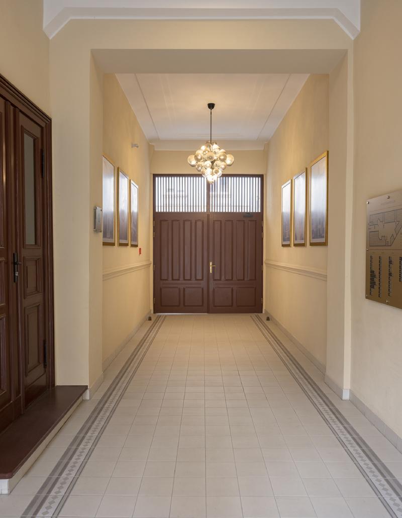 Sień Mielżyńskiego 20 po remoncie